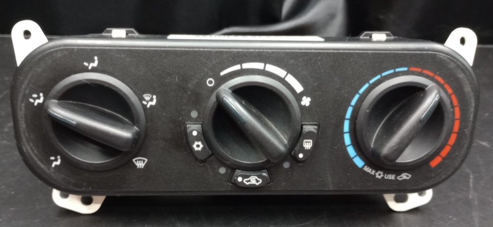 2007-2009 Dodge Caliber Jeep Compass Heater A/C Temperature HVAC Climate Control